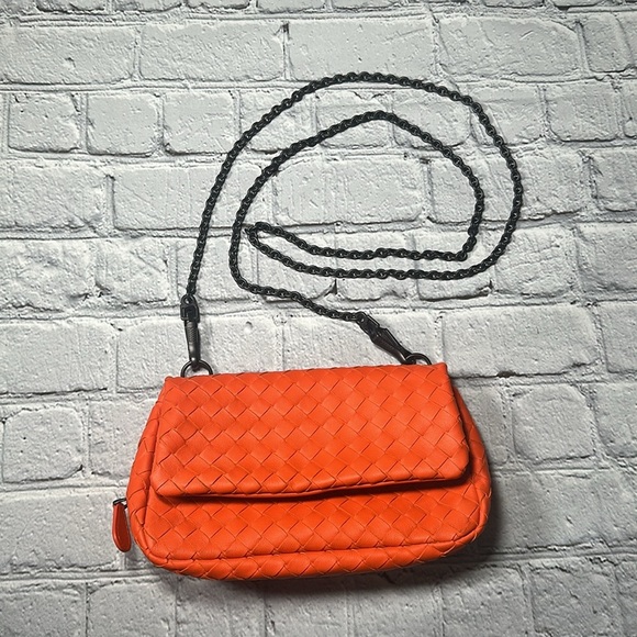 Bottega Veneta Handbags - Bottega Veneta Expandable Chain Crossbody Bag Intrecciato Nappa Small Orange